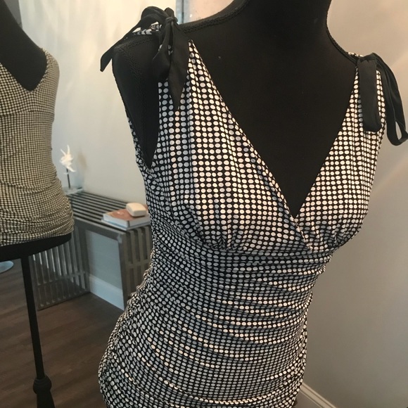 BEBE. Black & white polka dot top - Picture 2 of 4
